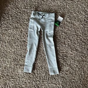NWT Girls Umbro leggings, size S